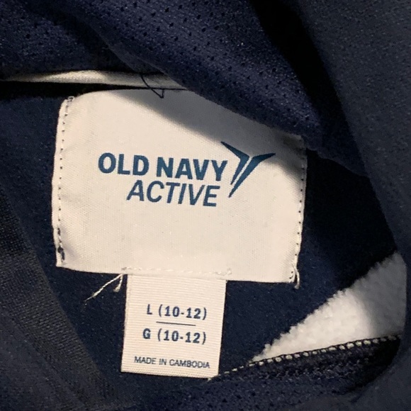 Boys Old Navy Active Hoodie Sweatshirt - Picture 2 of 2